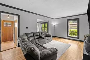 636 School St, Anoka, MN 55303 - Photo 5