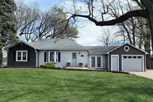 775 Shoreacres Dr, Fairmont, MN 56031 - Photo 1