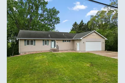178 Minnesota Avenue, Roseville, MN 55113 - Photo 1