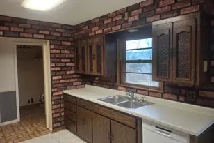 910 Golf Course Rd NW, Hutchinson, MN 55350 - Photo 9