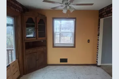 910 Golf Course Road NW, Hutchinson, MN 55350 - Photo 11