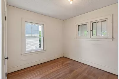4415 Queen Avenue N, Minneapolis, MN 55412 - Photo 5