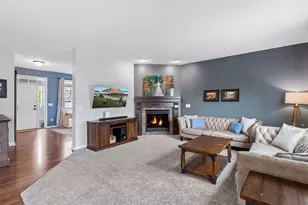 1098 Prairie View Ln, Waconia, MN 55387 - Photo 9