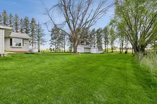 16652 Ingersoll Ave N, Hugo, MN 55038 - Photo 3