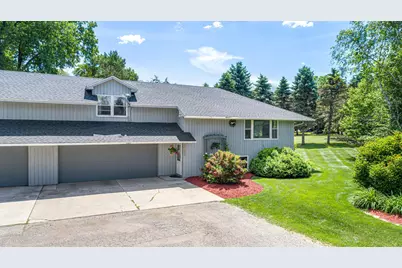 2205 17th Street NW, Faribault, MN 55021 - Photo 27