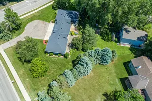 2205 17th St NW, Faribault, MN 55021 - Photo 41
