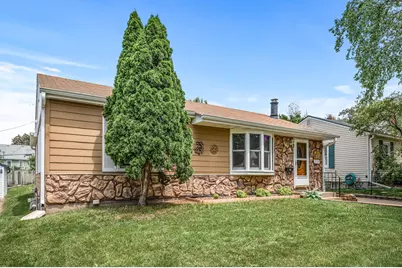 2233 Fremont Avenue E, Saint Paul, MN 55119 - Photo 3