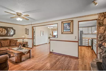2233 Fremont Avenue E, Saint Paul, MN 55119 - Photo 5