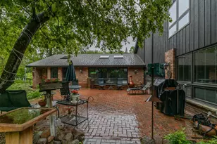 710 Summit Ave, New Ulm, MN 56073 - Photo 5