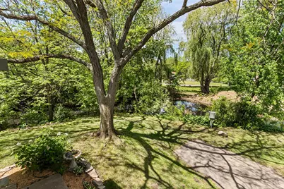 9731 Dorset Lane, Eden Prairie, MN 55347 - Photo 3