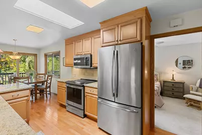 9731 Dorset Lane, Eden Prairie, MN 55347 - Photo 25