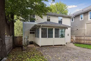 1918 Berkeley Ave, Saint Paul, MN 55105 - Photo 45