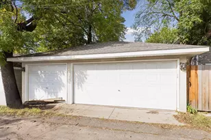 1918 Berkeley Ave, Saint Paul, MN 55105 - Photo 47
