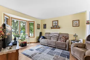 6666 12th St N, Oakdale, MN 55128 - Photo 5