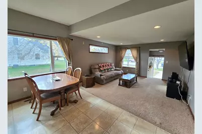 337 2nd Avenue E, Halstad, MN 56548 - Photo 5