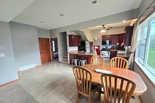 337 2nd Ave E, Halstad, MN 56548 - Photo 7