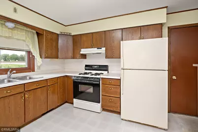 1079 Birch Avenue, Red Wing, MN 55066 - Photo 9