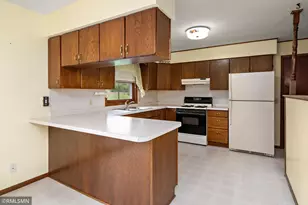 1079 Birch Ave, Red Wing, MN 55066 - Photo 7