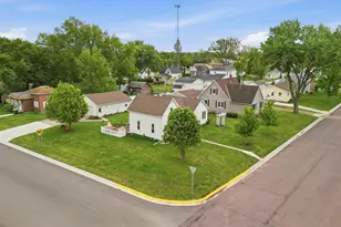 428 N Gorman St, Blue Earth, MN 56013 - Photo 33