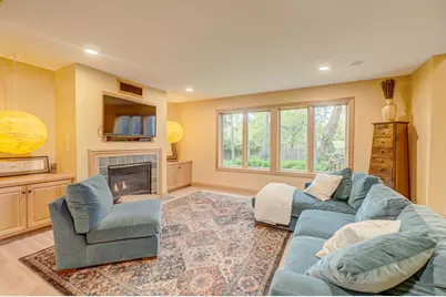 1005 Spruce Drive, Hudson, WI 54016 - Photo 13