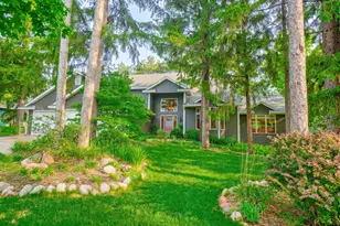 1005 Spruce Dr, Hudson, WI 54016 - Photo 1