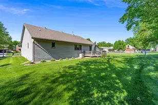 1955 Dorathea Blvd, Worthington, MN 56187 - Photo 73