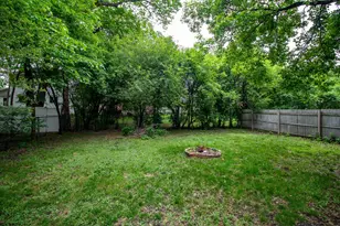 1033 12th St N, Fargo, ND 58102 - Photo 13