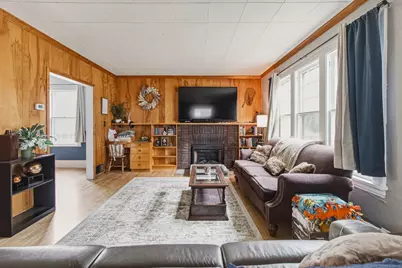 1033 12th Street N, Fargo, ND 58102 - Photo 3