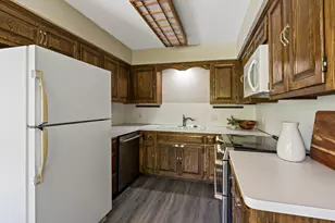 18920 27th Ave N, Plymouth, MN 55447 - Photo 9