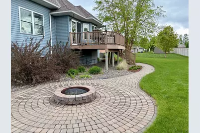 1808 4th Street NE, Willmar, MN 56201 - Photo 5