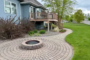 1808 4th St NE, Willmar, MN 56201 - Photo 5