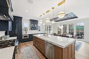 124 Chicago Ave N, Wayzata, MN 55391 - Photo 9
