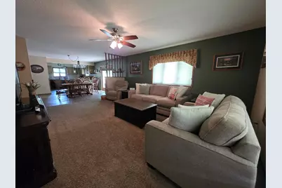 307 Brook Avenue N, Porter, MN 56280 - Photo 9