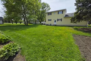307 Brook Ave N, Porter, MN 56280 - Photo 5
