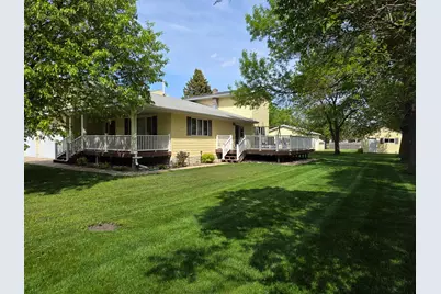 307 Brook Avenue N, Porter, MN 56280 - Photo 3