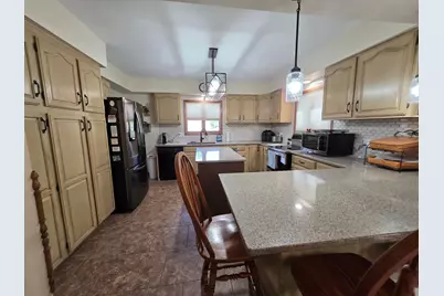 307 Brook Avenue N, Porter, MN 56280 - Photo 13