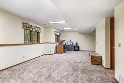 1130 Dove Court, Chanhassen, MN 55317 - Photo 37