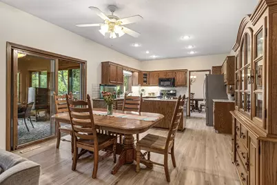 1130 Dove Court, Chanhassen, MN 55317 - Photo 15