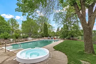 1130 Dove Ct, Chanhassen, MN 55317 - Photo 49