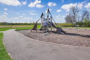 7016 Oliver Cir N, Brooklyn Center, MN 55430 - Photo 31
