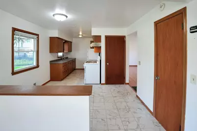 7016 Oliver Circle N, Brooklyn Center, MN 55430 - Photo 13