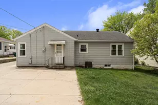 105 Giles Pl, Albert Lea, MN 56007 - Photo 33