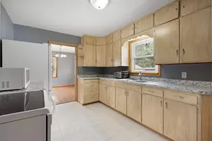 105 Giles Pl, Albert Lea, MN 56007 - Photo 15