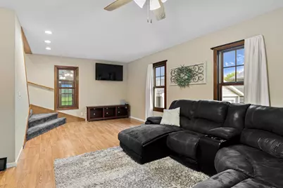 215 5th Avenue NE, Blooming Prairie, MN 55917 - Photo 17