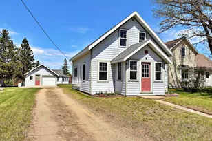 115 Main Street NW, Menahga, MN 56464 - Photo 1