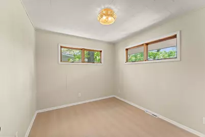 3227 Century Avenue N, White Bear Lake, MN 55110 - Photo 17