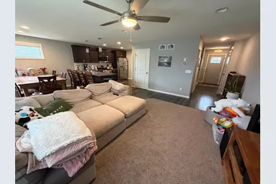 9415 Toledo Lane N, Brooklyn Park, MN 55443 - Photo 5