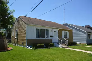 630 15th St NE, Rochester, MN 55906 - Photo 3