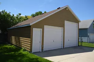 630 15th St NE, Rochester, MN 55906 - Photo 5