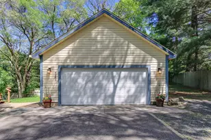 6283 Kerry Ln NE, Fridley, MN 55432 - Photo 35